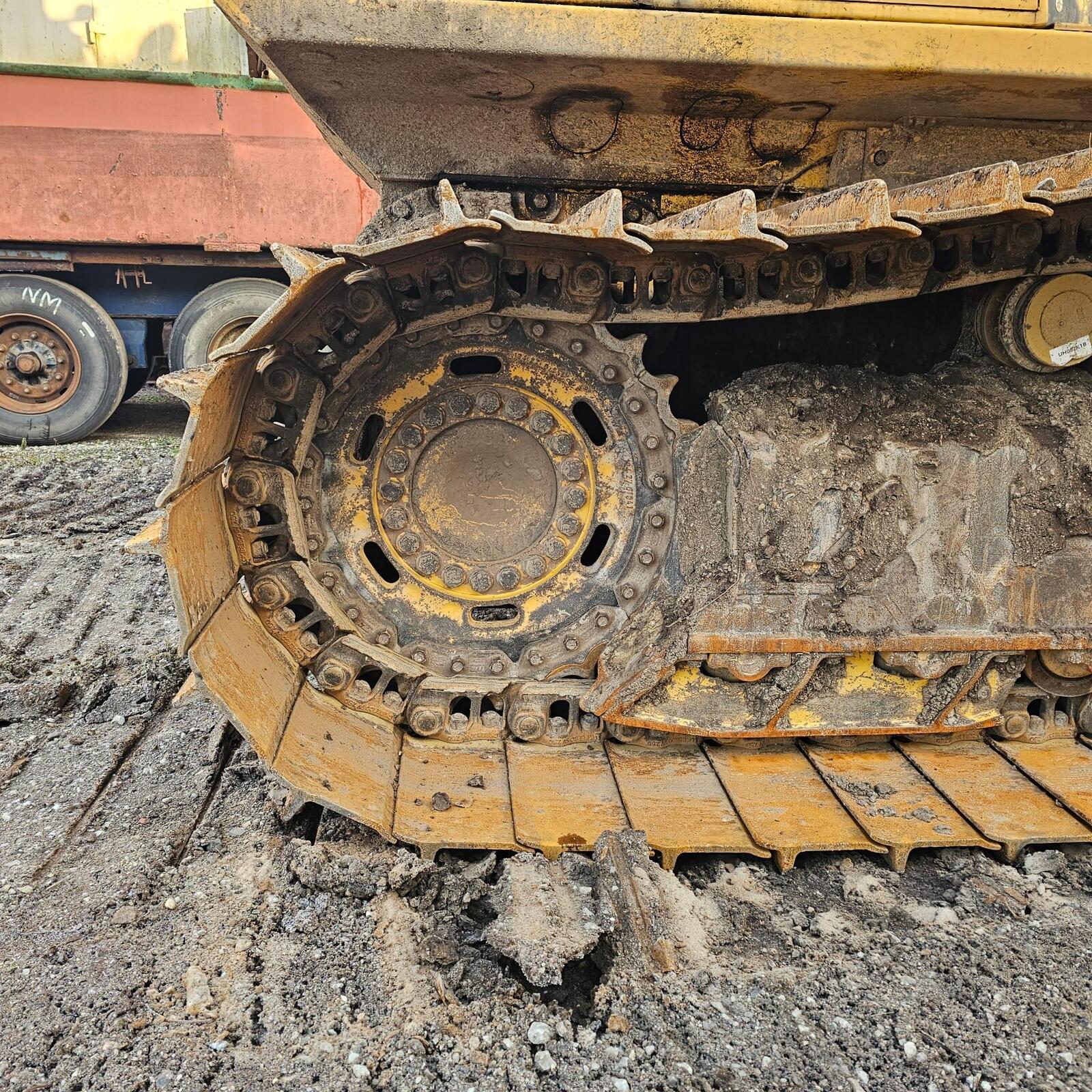 Komatsu D61PX-15F0, kuva 6/18