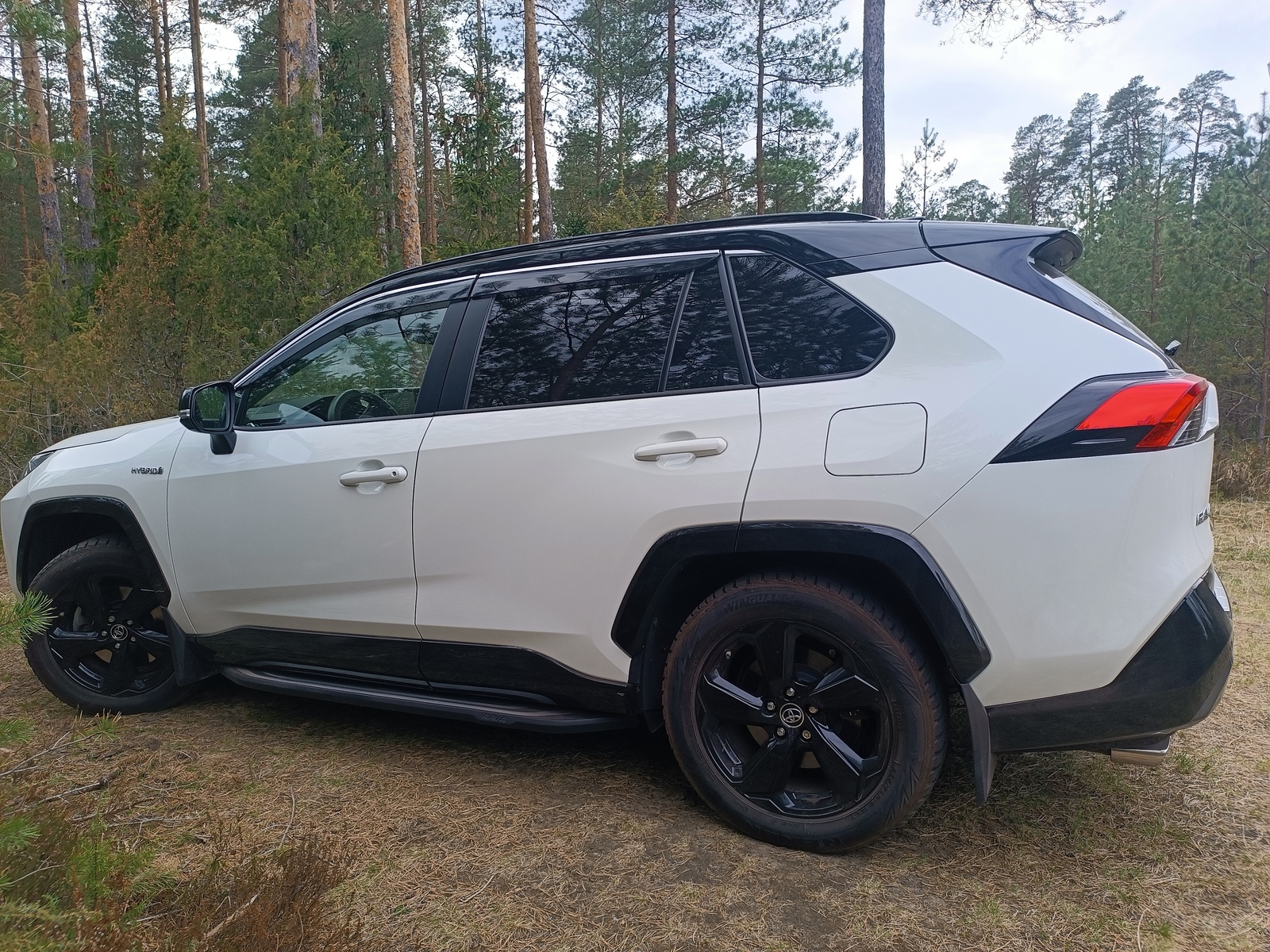 Toyota RAV4 2019, kuva 3/10