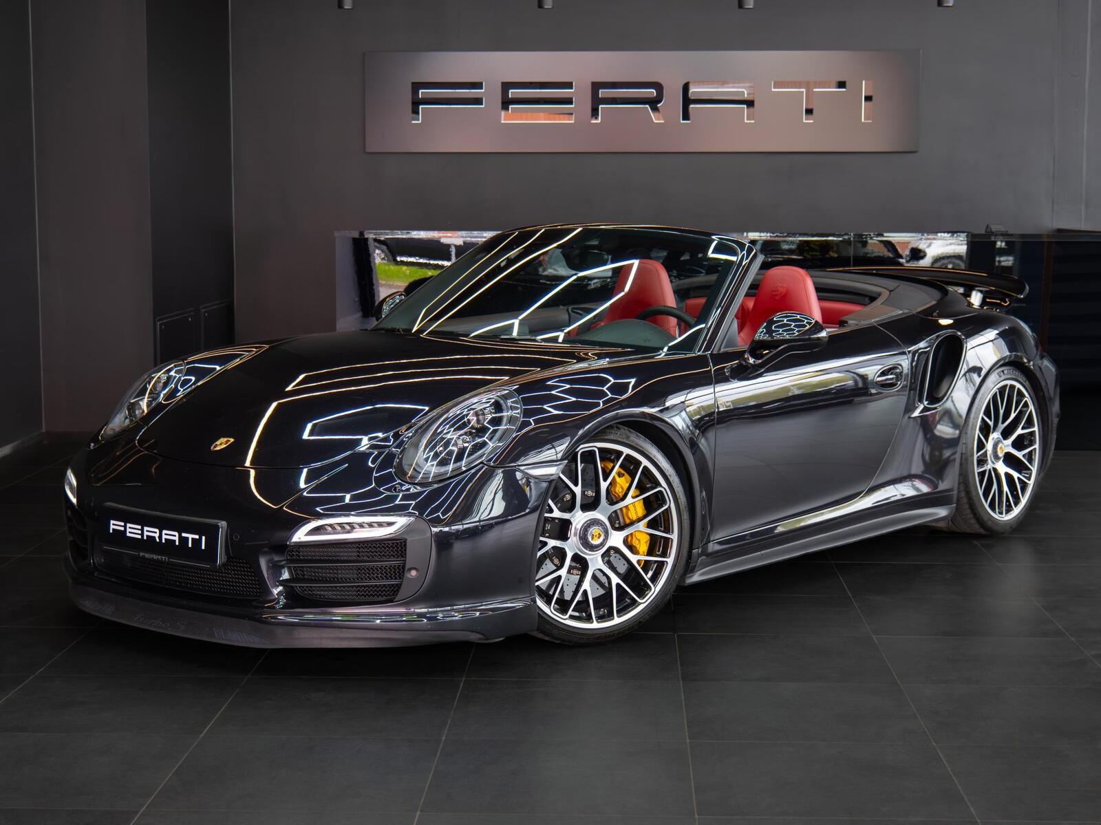 Porsche 911 Turbo S Cabrio 3.8 412kW