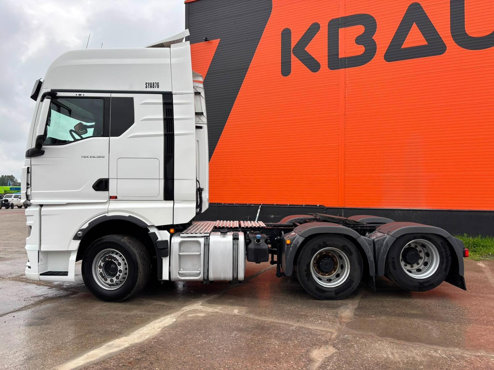 MAN TGX 2023, photo 3/26