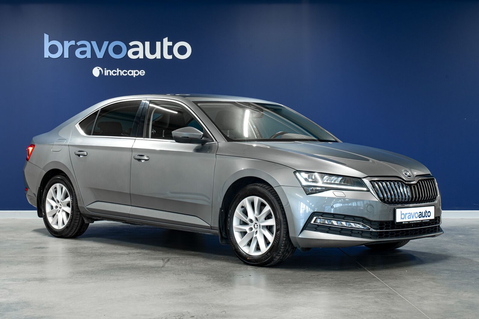 Škoda Superb 2023, kuva 3/19