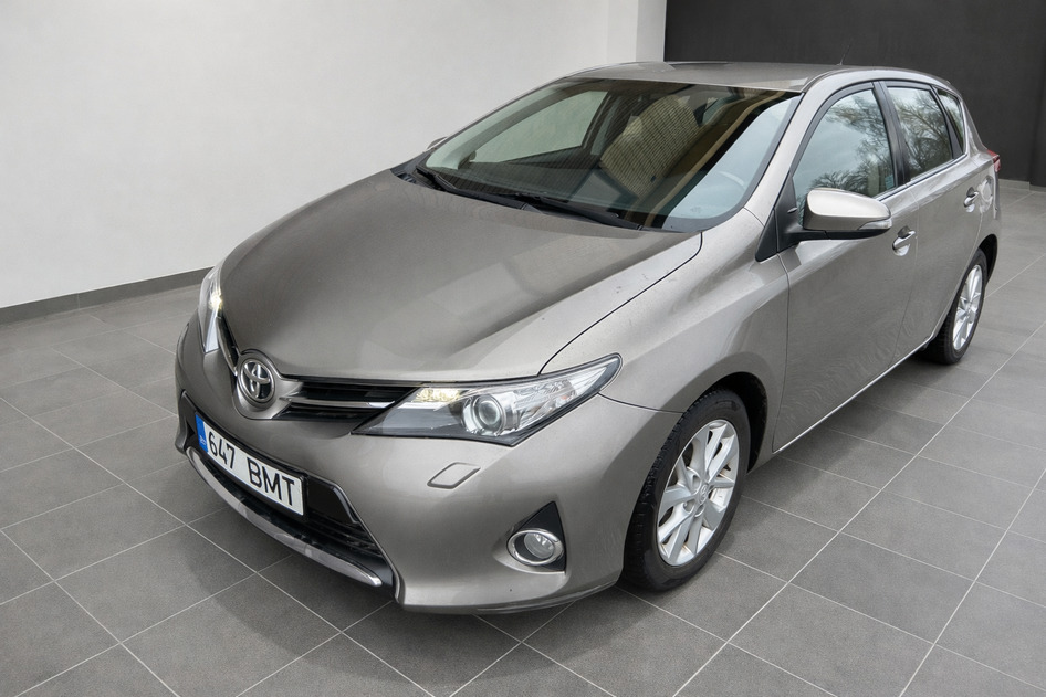 Toyota Auris, 2014, 1.6, 97 kW, benzīns, manuālā, priekšējā piedziņa