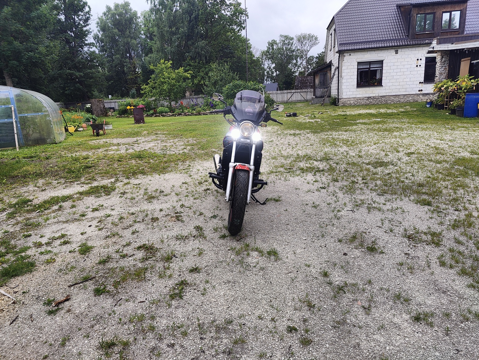 Yamaha VMX 12 2000, photo 4/6
