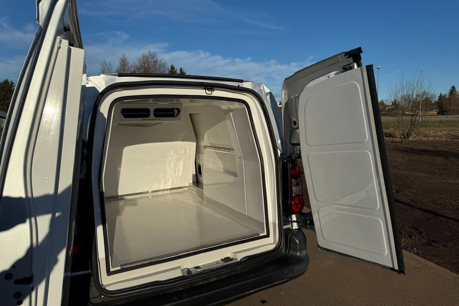 Peugeot Partner, 2013, 1.6, 66 kW, diesel, manual, front-wheel drive