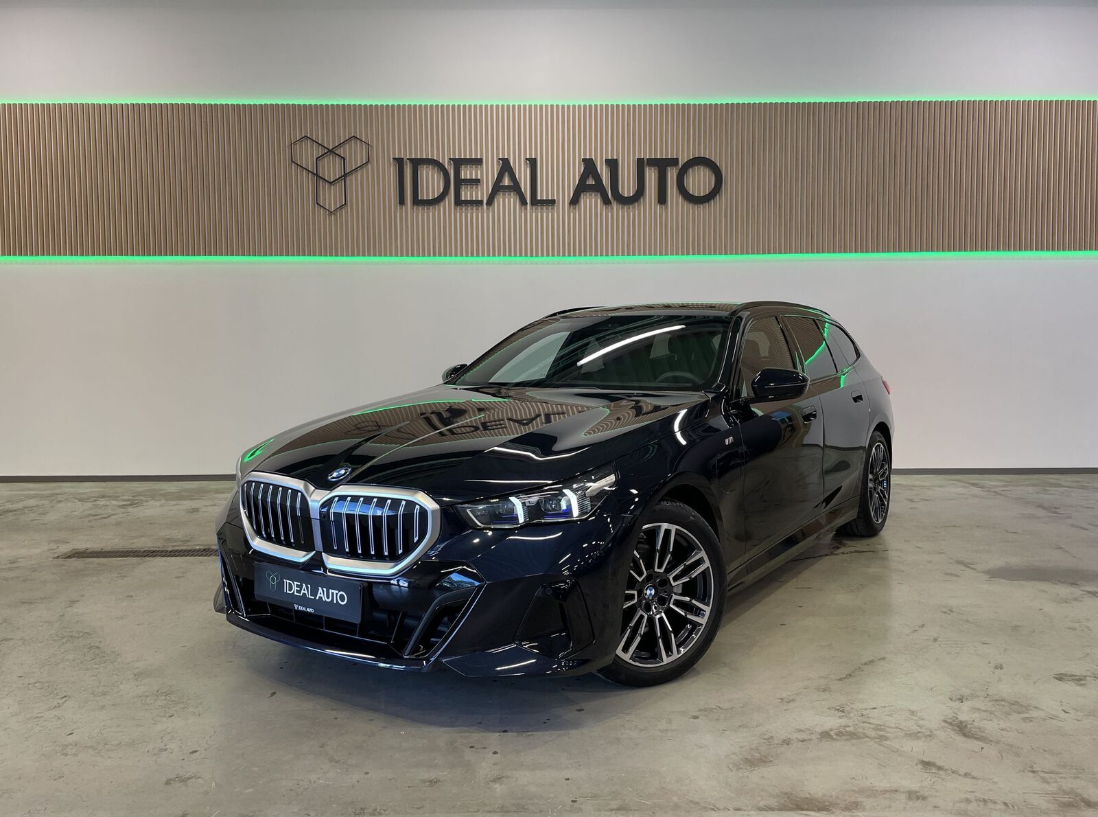 BMW 530 e xDrive Touring M-Sportpakett 2.0 220kW