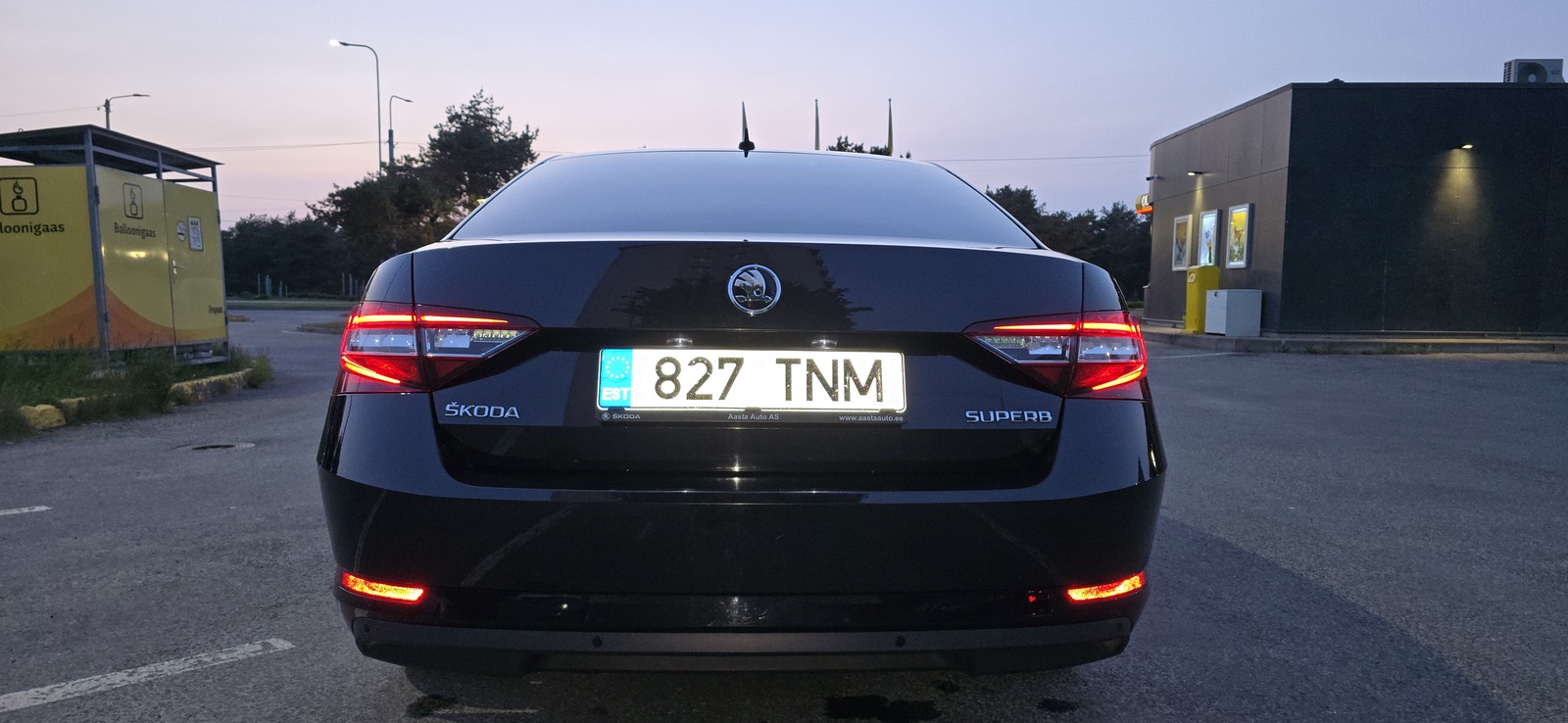 Škoda Superb 2019, kuva 4/12