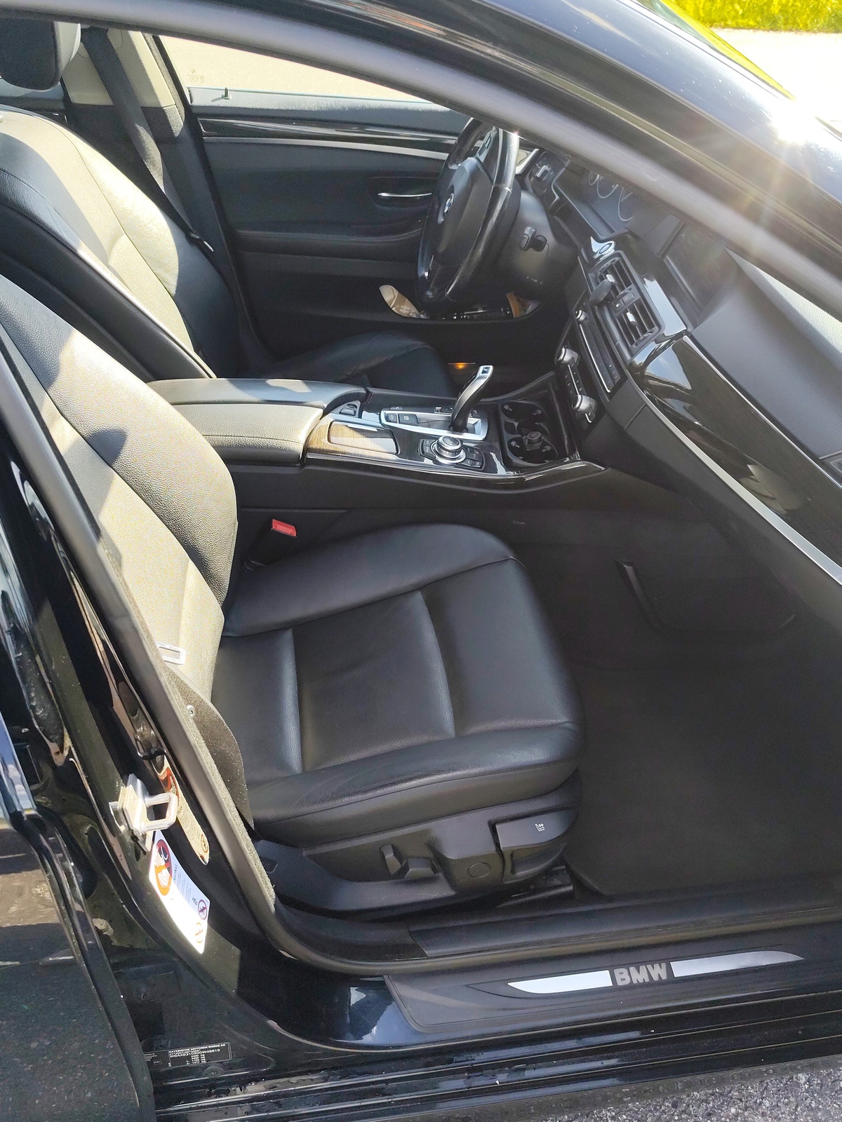 BMW 525 2012, photo 3/5