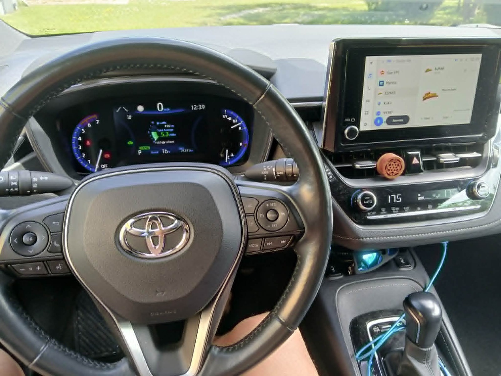 Toyota Corolla 2022, photo 7/9