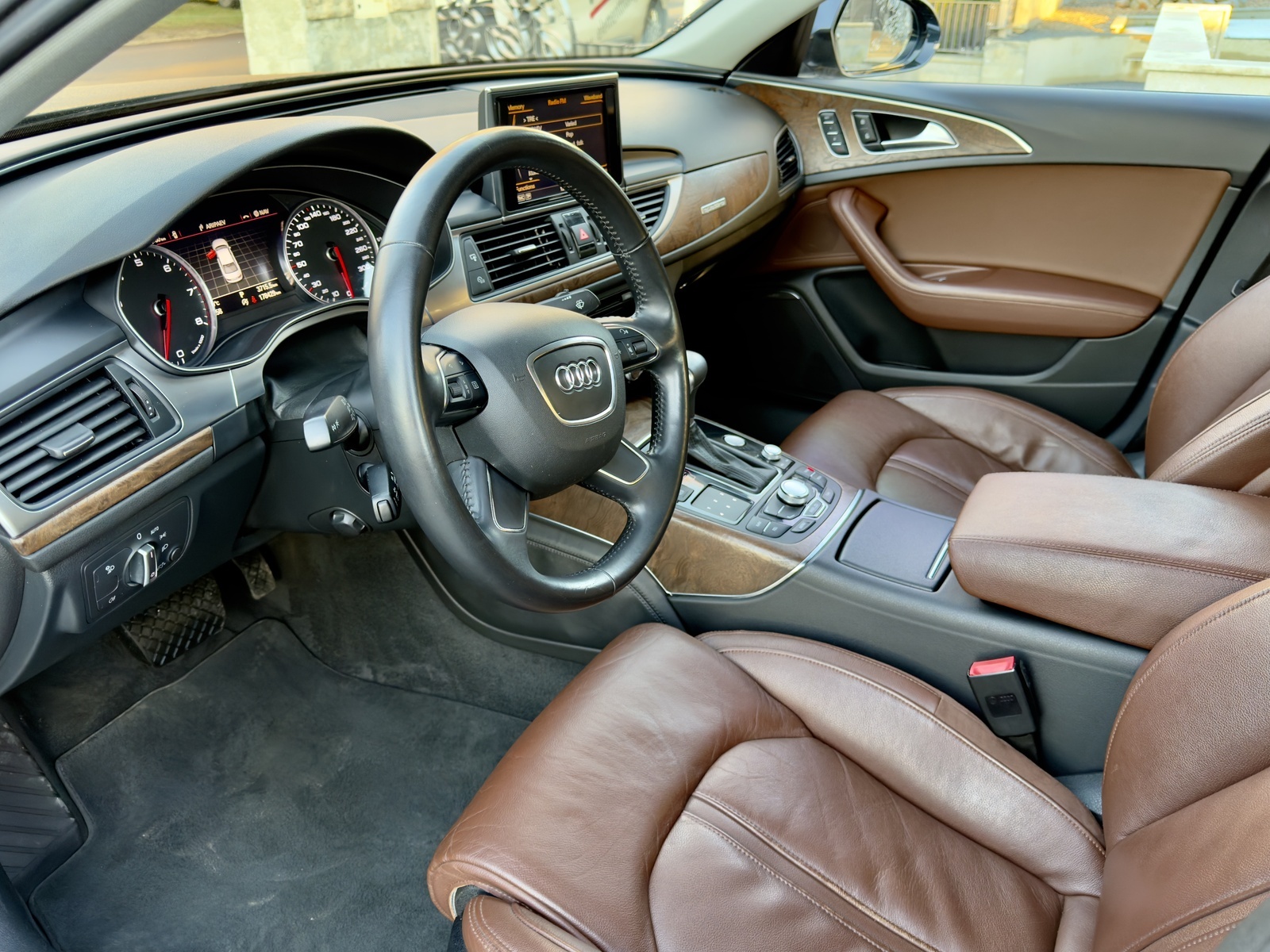 Audi A6 2012, photo 4/7