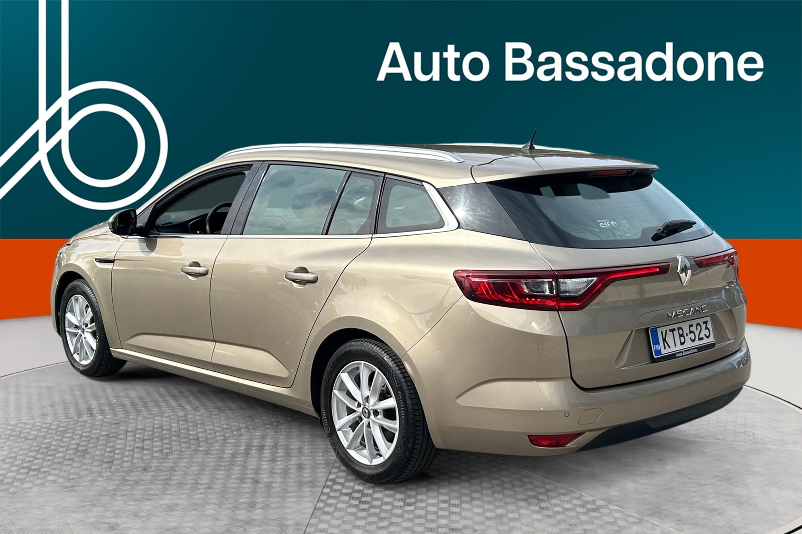 Renault Megane 2018, photo 3/10