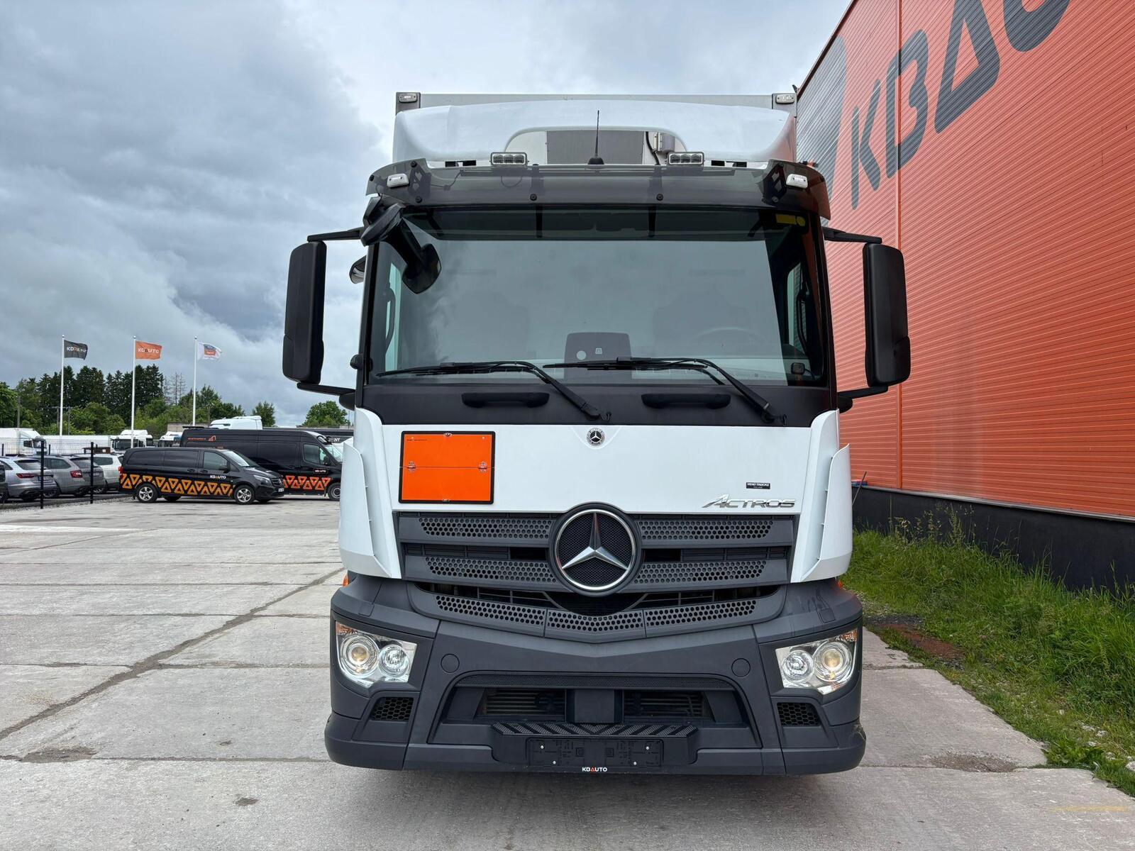 Mercedes-Benz Actros 2021, kuva 3/26