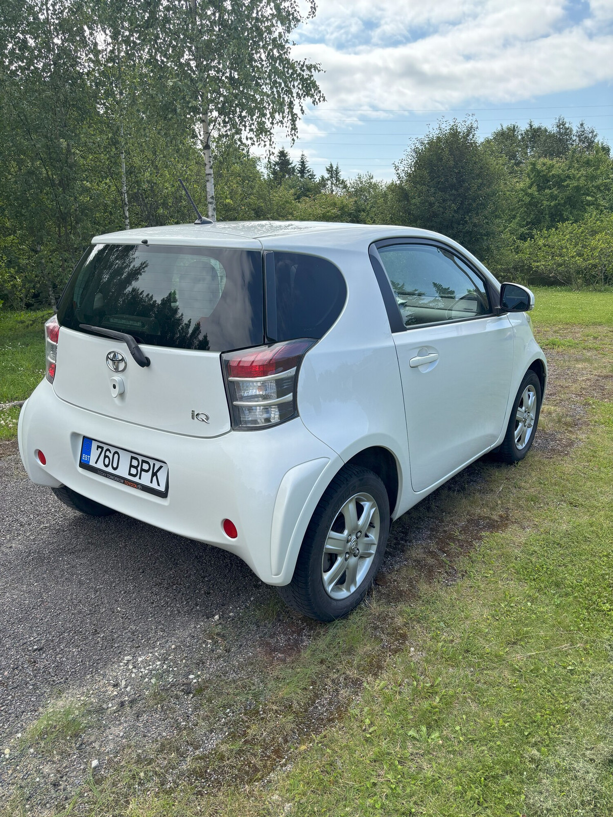 Toyota iQ 1.0 50kW 2010, kuva 6/18