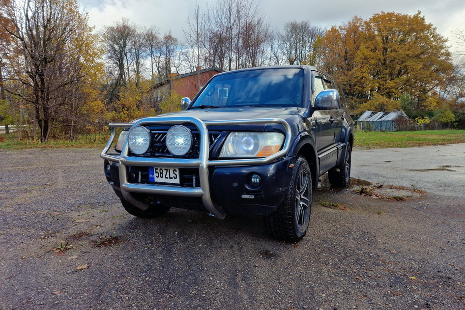 Mitsubishi Pajero, 2003, 3.2, 118 kW, diesel, automatic, four-wheel drive