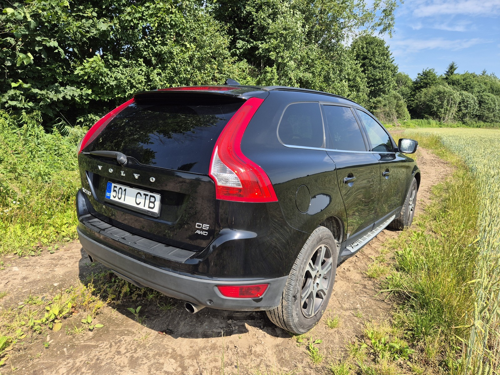 Volvo XC60 2010, photo 2/8
