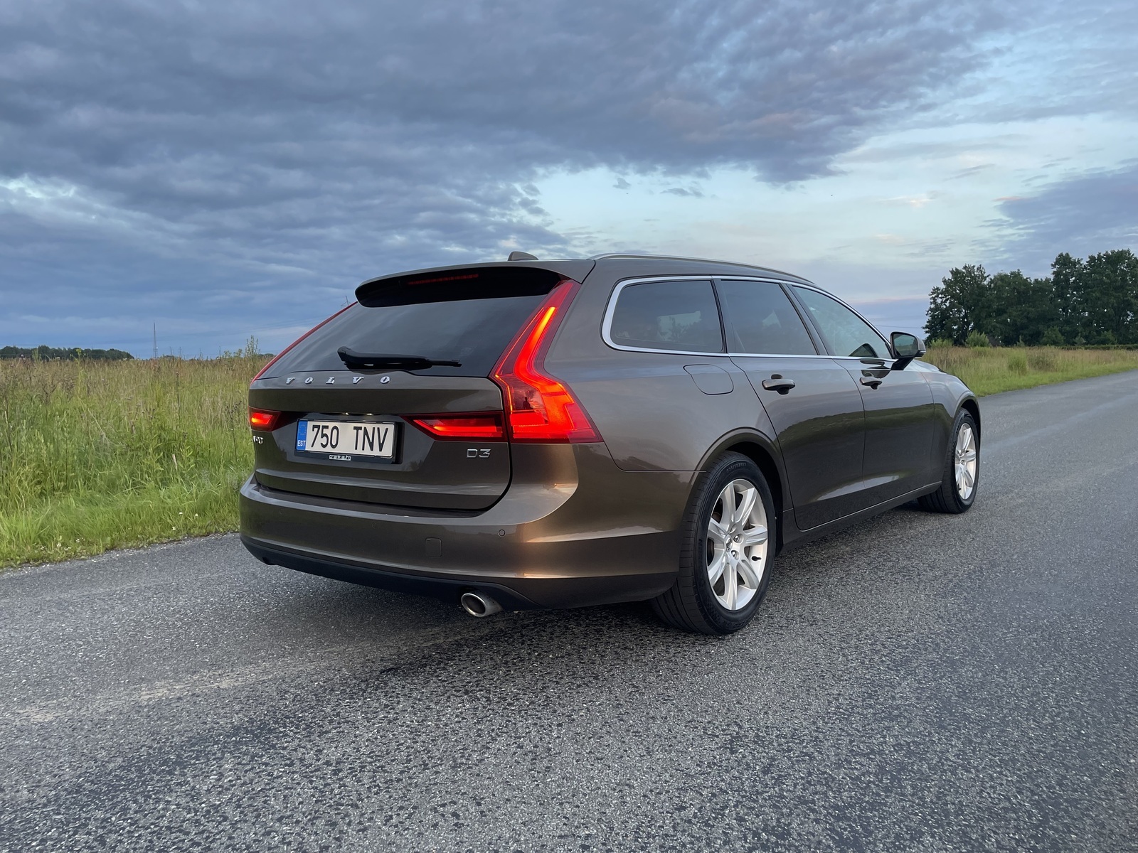 Volvo V90 2018, photo 3/11