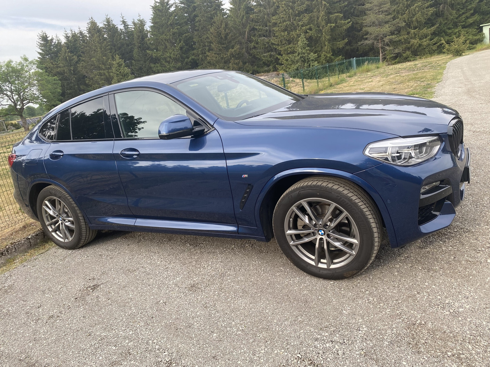 BMW X4 2021, kuva 2/5