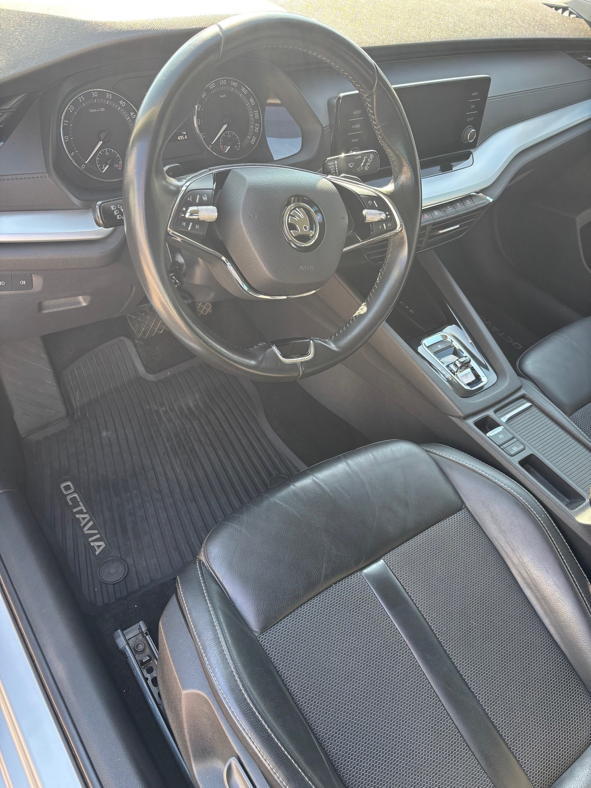 Škoda Octavia 2021, photo 5/6