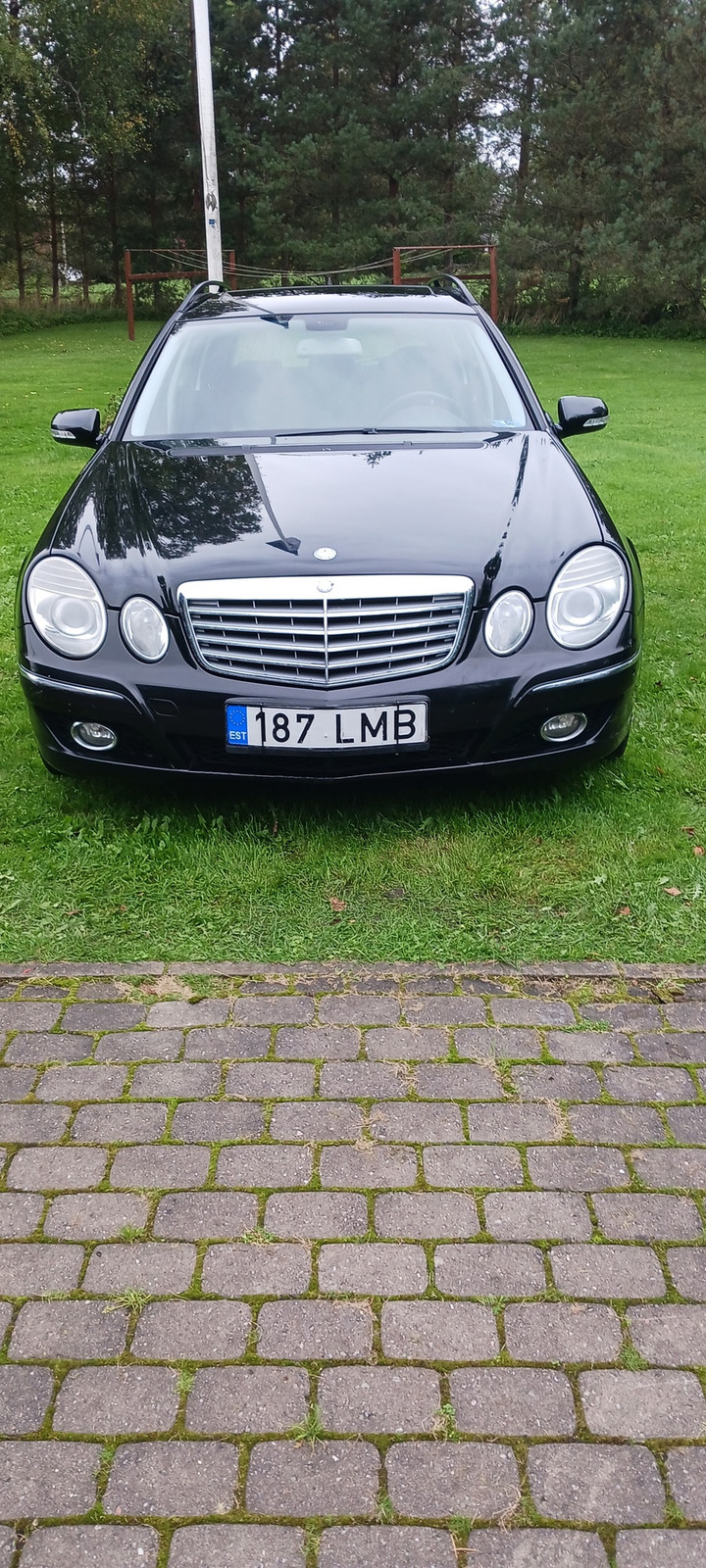Mercedes-Benz E 220 2007, photo 2/12