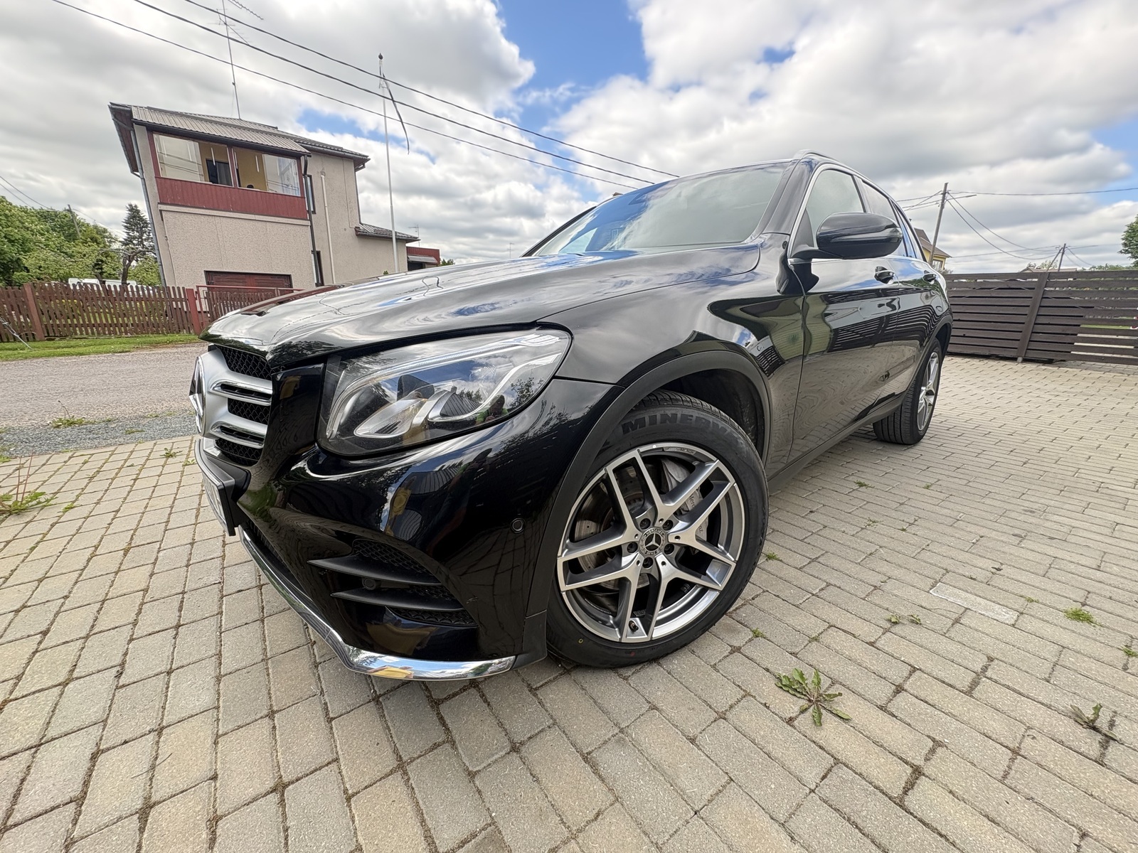 Mercedes-Benz GLC 220 2018, kuva 2/19