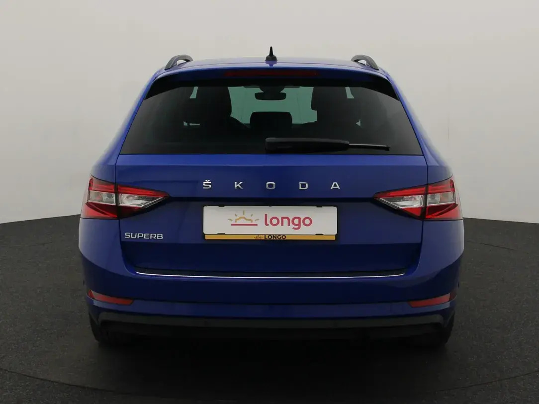 Škoda Superb 2022, kuva 5/10