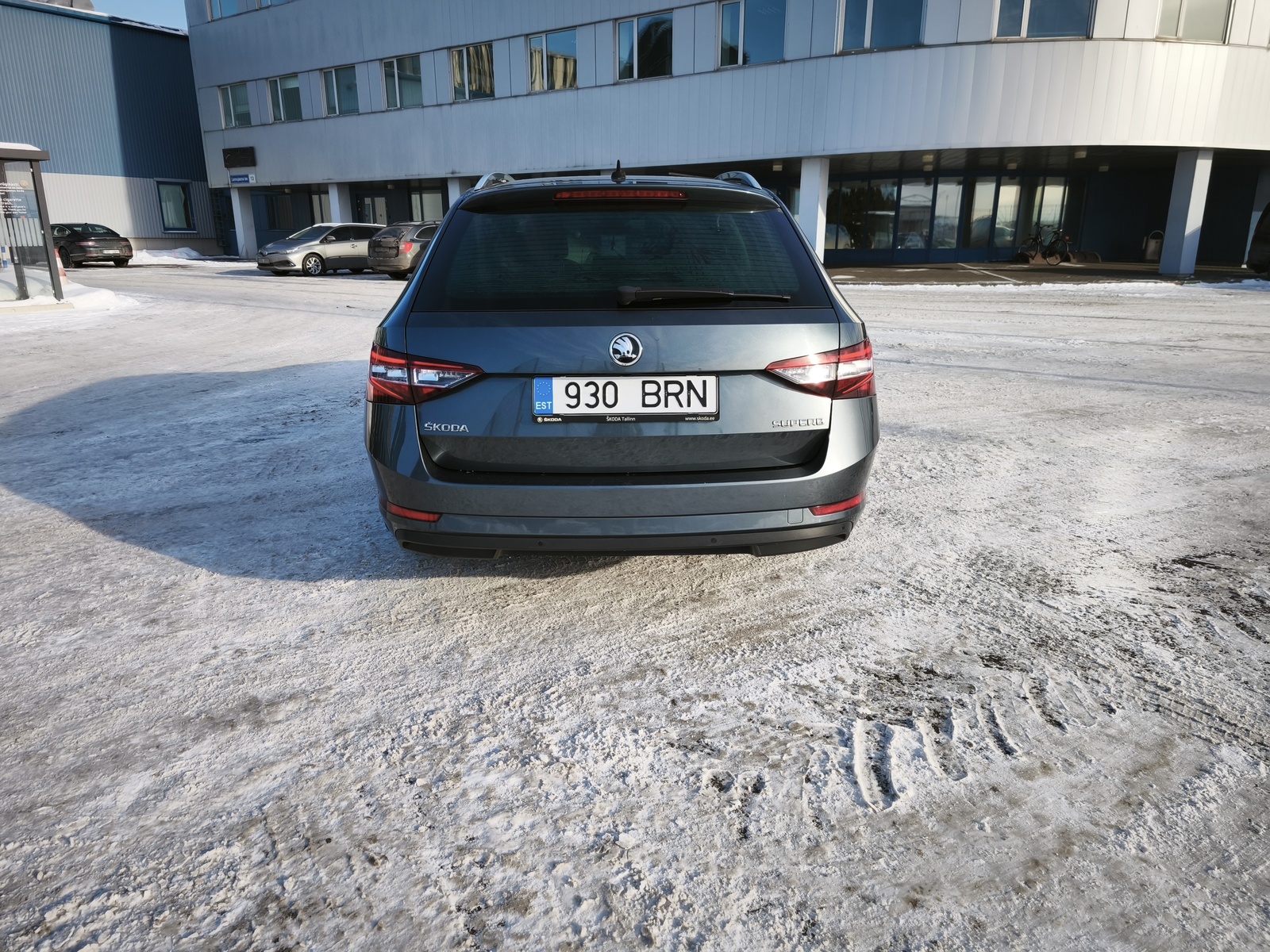 Škoda Superb 2016, photo 4/16