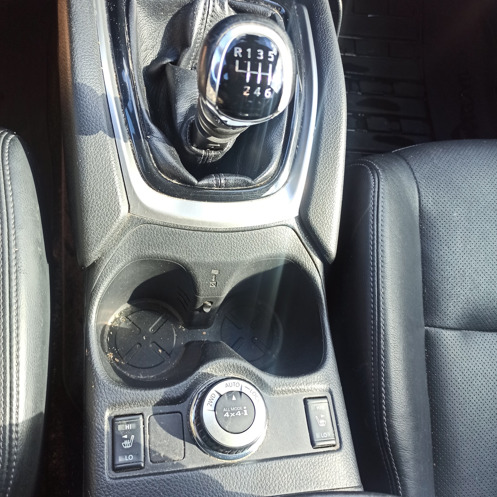 Nissan X-Trail 2016, photo 7/10
