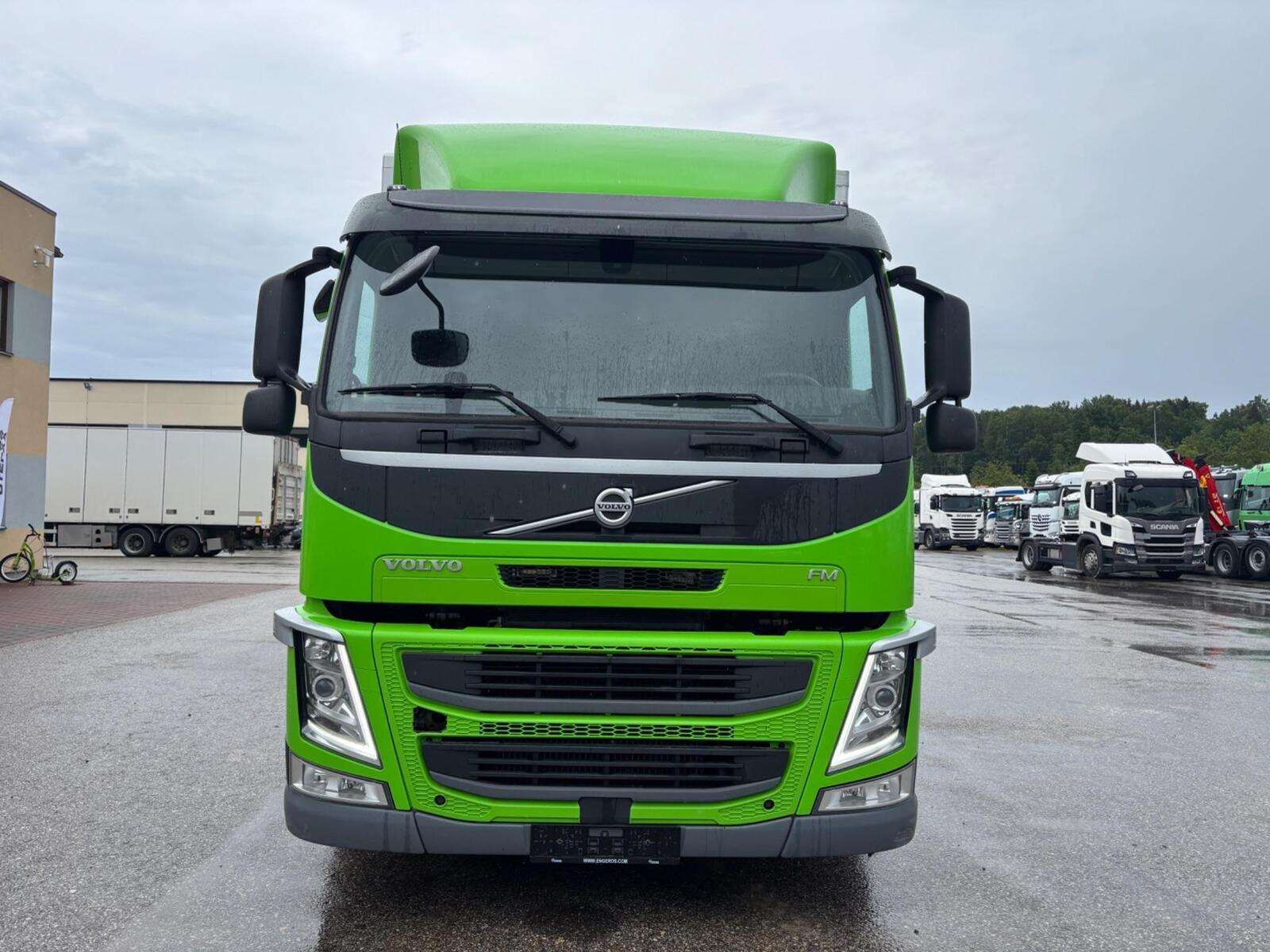 Volvo FM330 2018, kuva 2/25