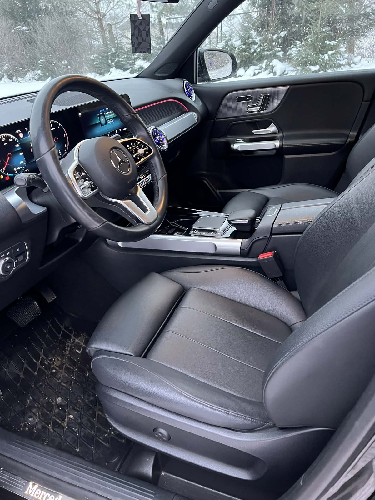 Mercedes-Benz GLB 200 2023, kuva 5/7