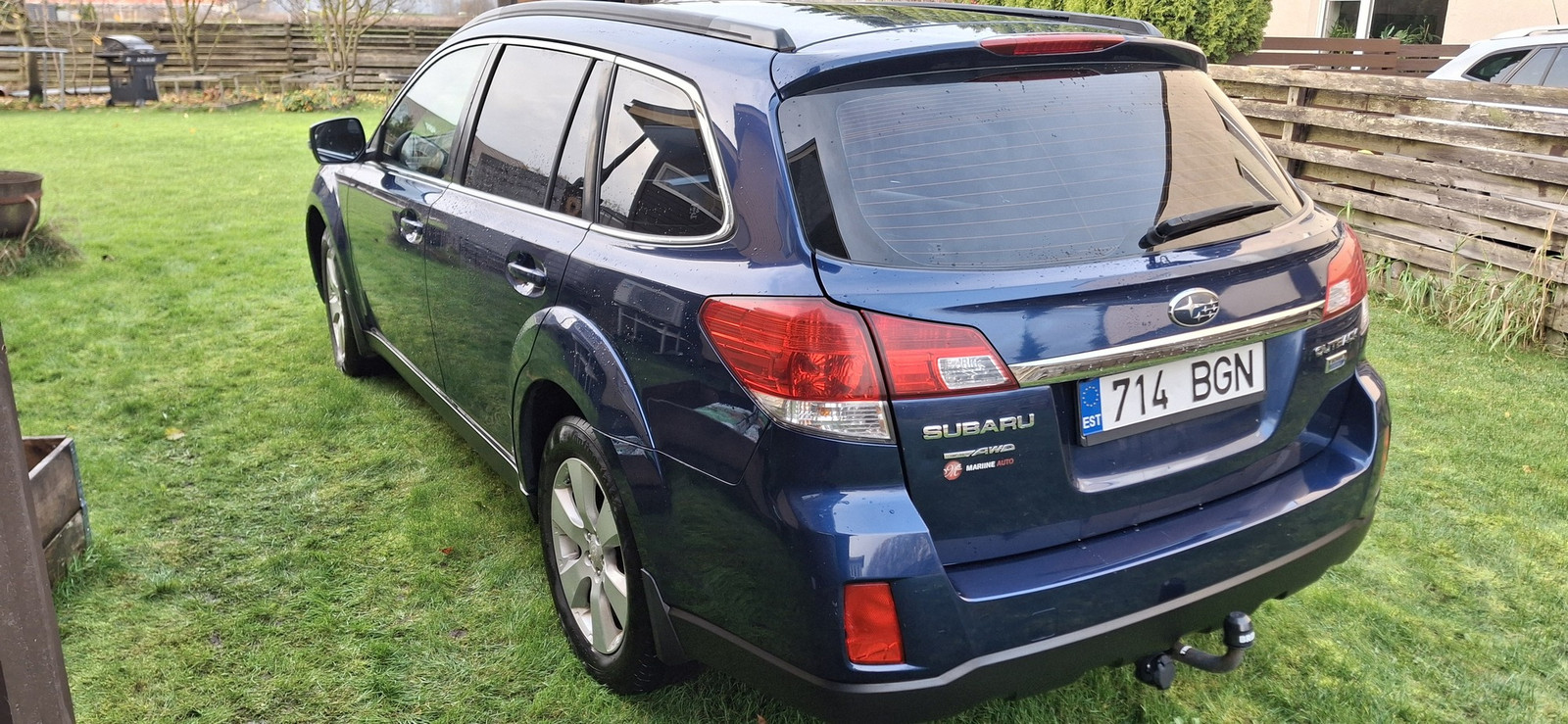 Subaru Legacy 2012, photo 6/10