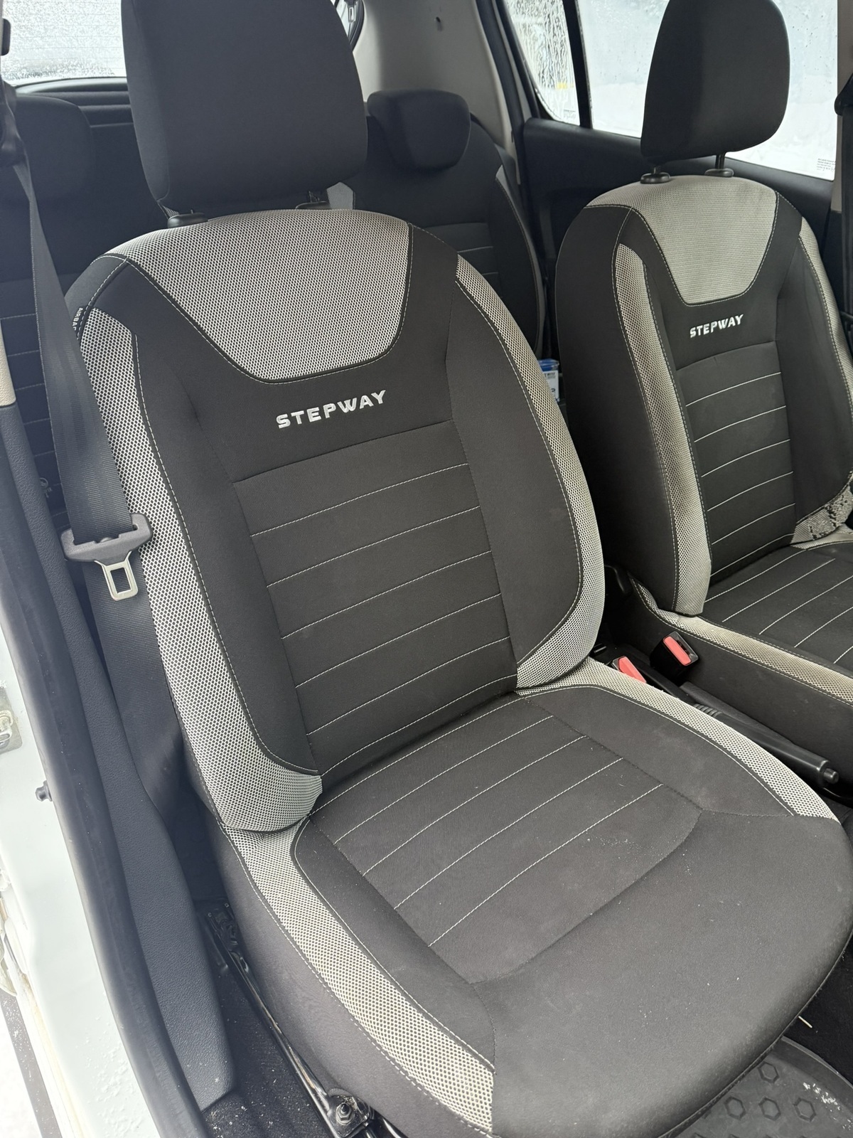 Dacia Sandero 2020, photo 6/12