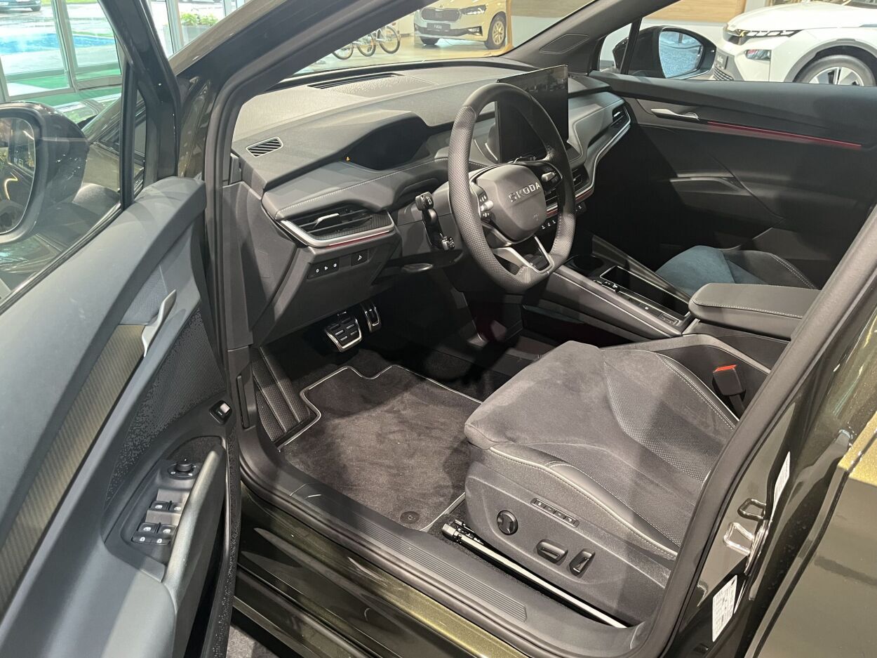Škoda Enyaq 2026, photo 5/27