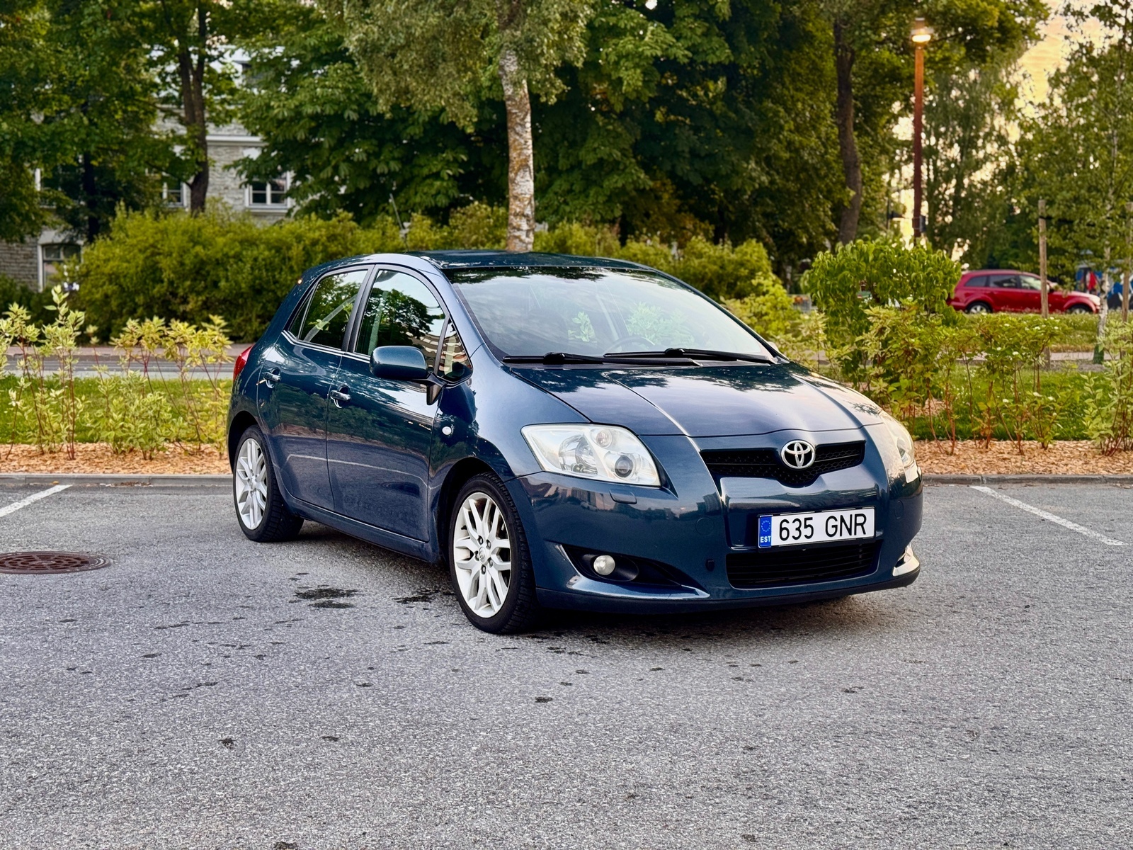 Toyota Auris 2008, kuva 3/8