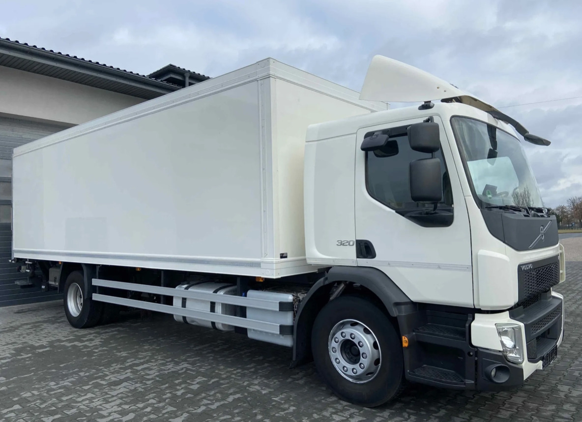 Volvo FE-320 2014, photo 2/11