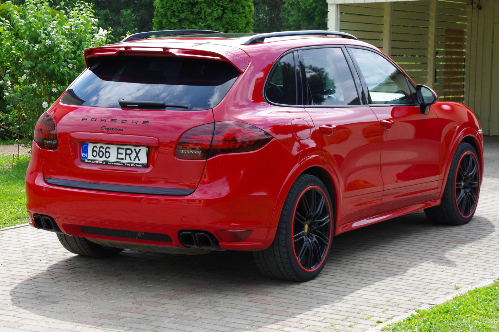 Porsche Cayenne 2013, kuva 3/11