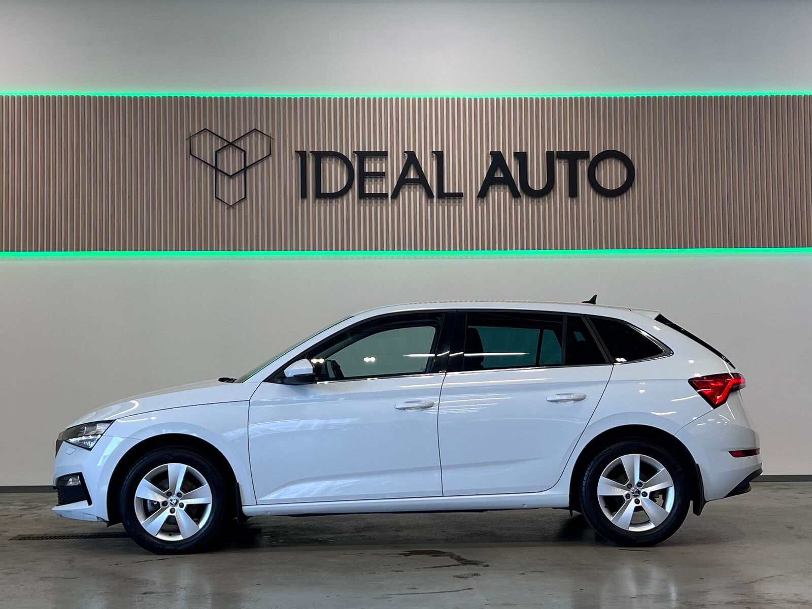 Škoda Scala 2022, photo 3/14
