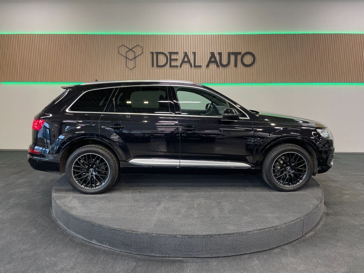 Audi Q7 2018, photo 3/53