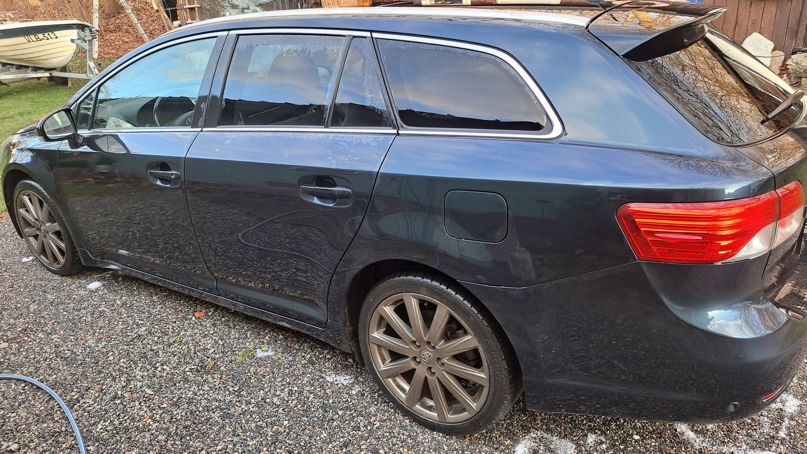 Toyota Avensis 2014, photo 4/8