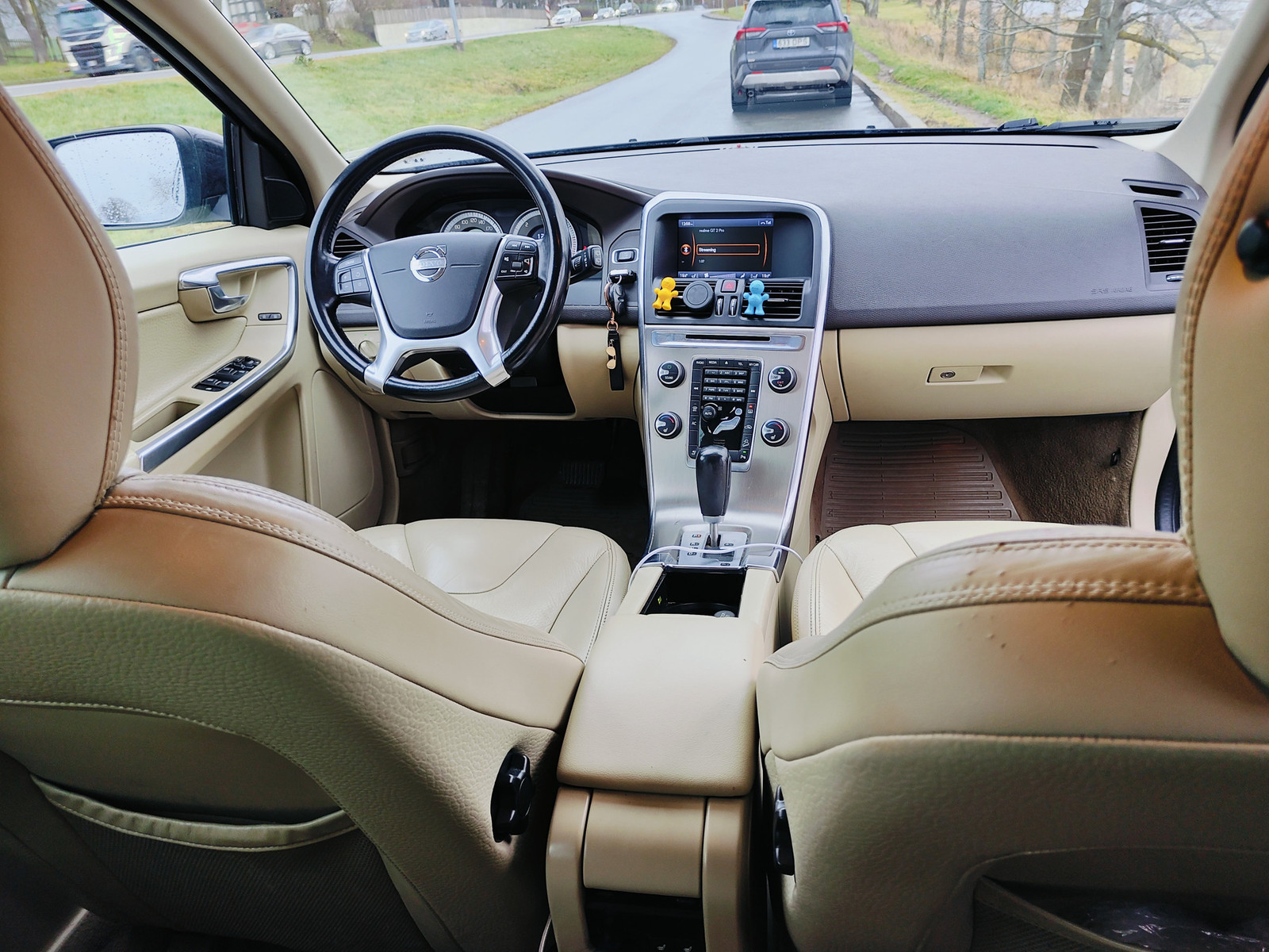 Volvo XC60 2011, photo 4/5