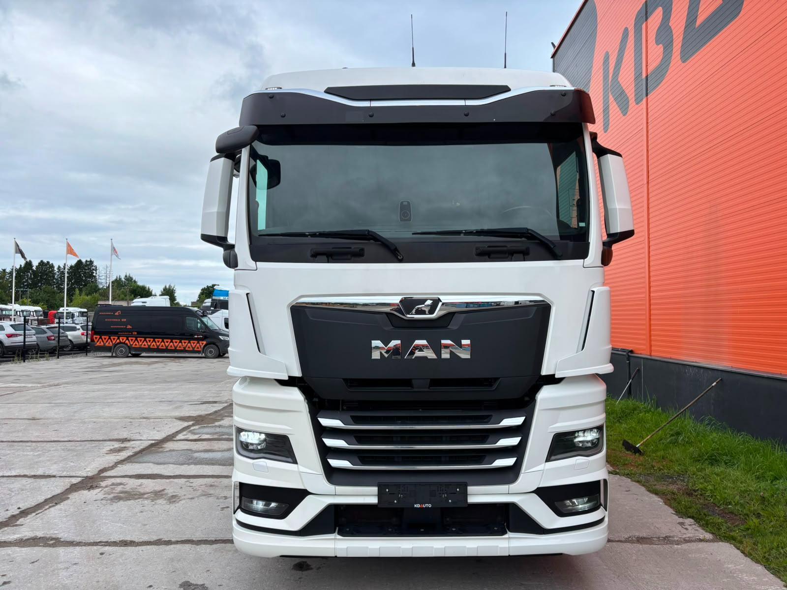 MAN TGX 2023, photo 3/26