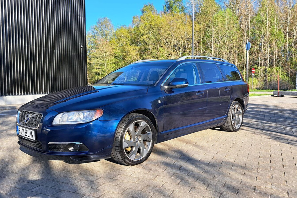 Volvo V70, 2011, 2.4, 158 kW, diesel, manual, front-wheel drive