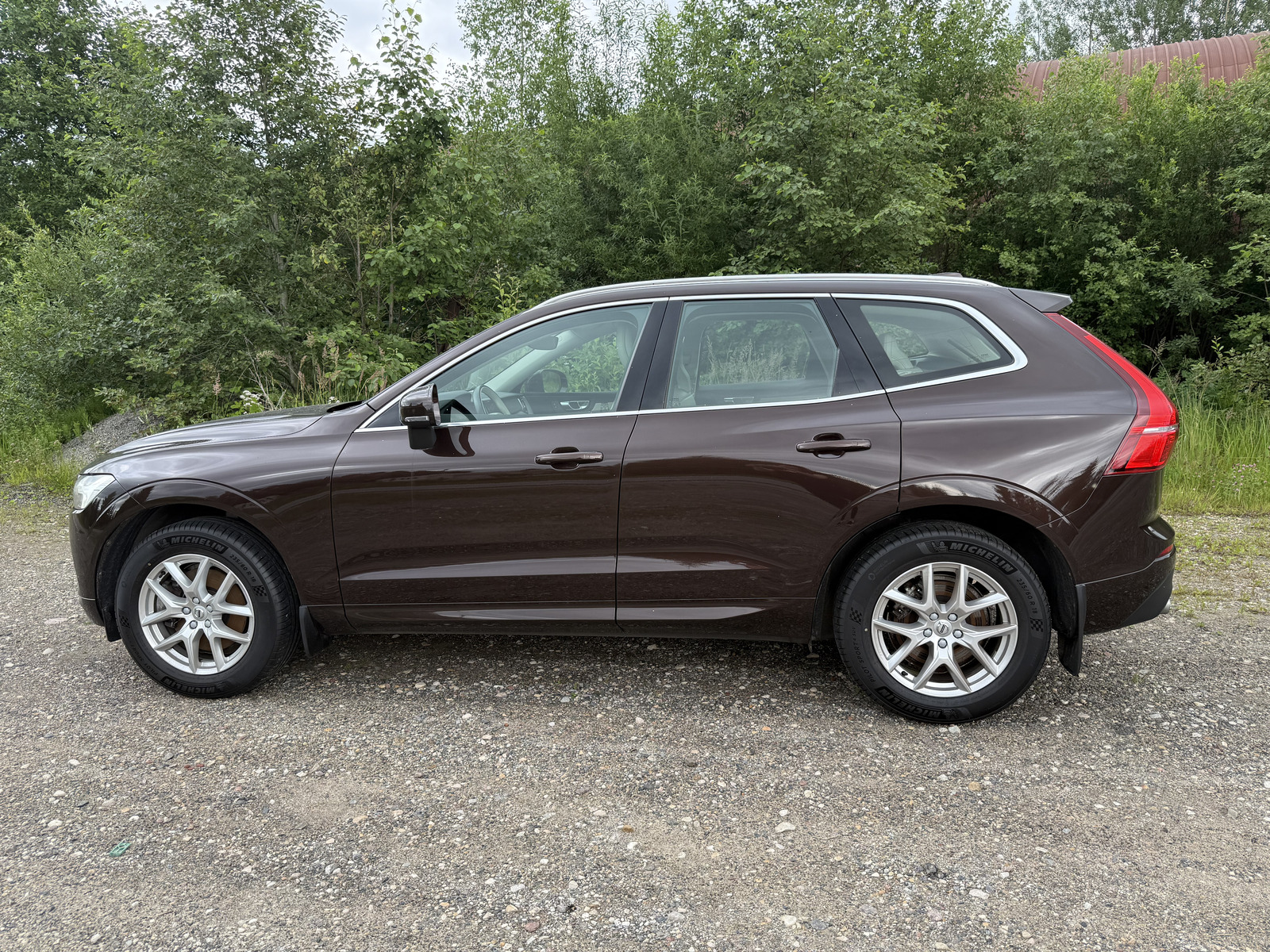 Volvo XC60 2.0 145kW 2021, photo 2/20