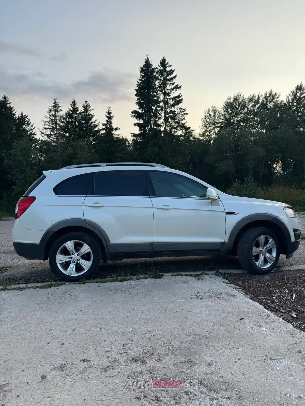 Chevrolet Captiva 2013, kuva 3/10