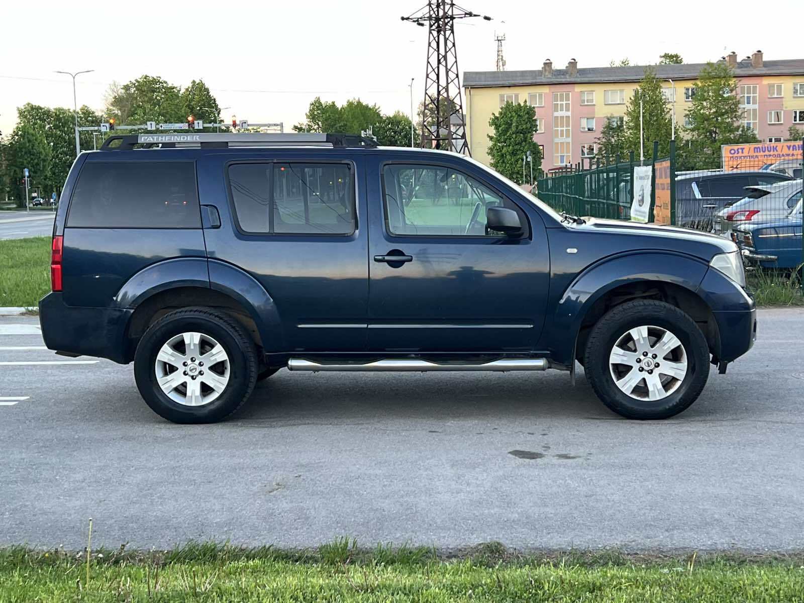 Nissan Pathfinder 2005, photo 5/10