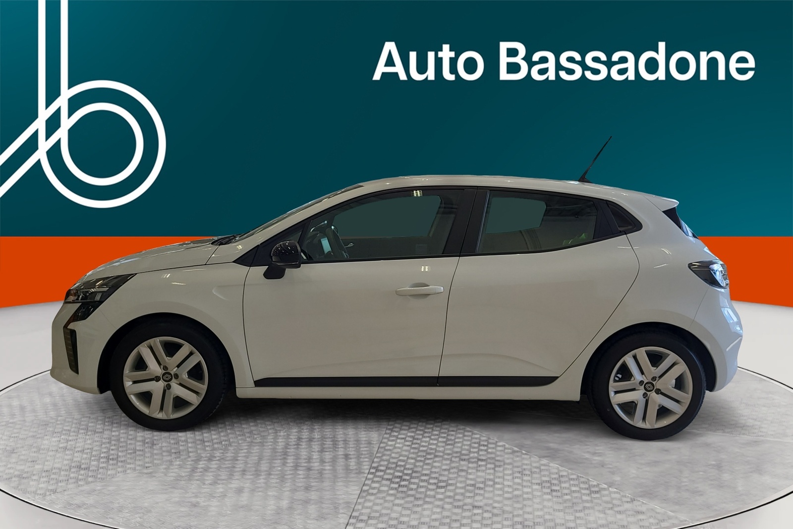 Renault Clio 2024, photo 2/10