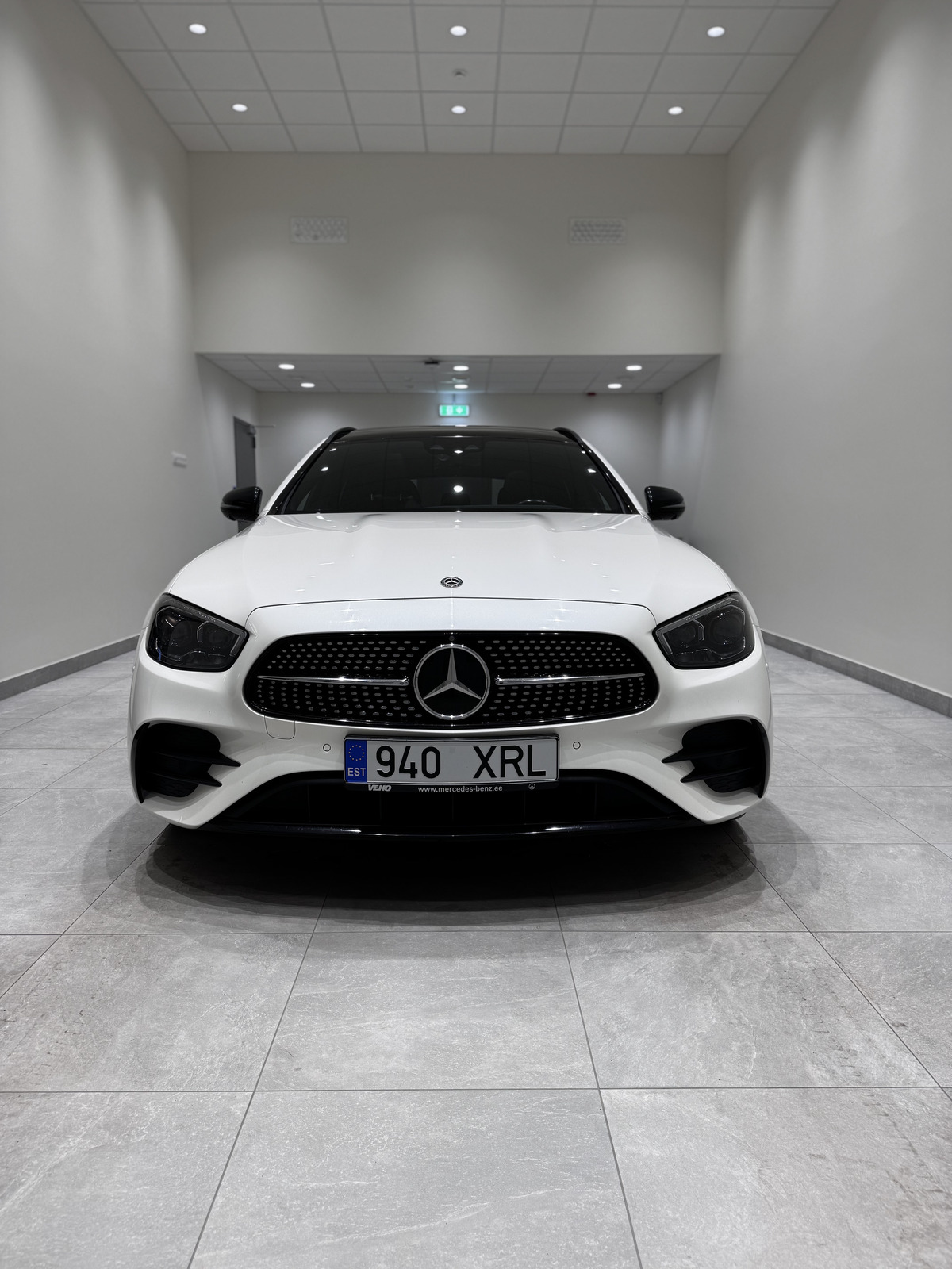 Mercedes-Benz E 300 2020, kuva 3/16