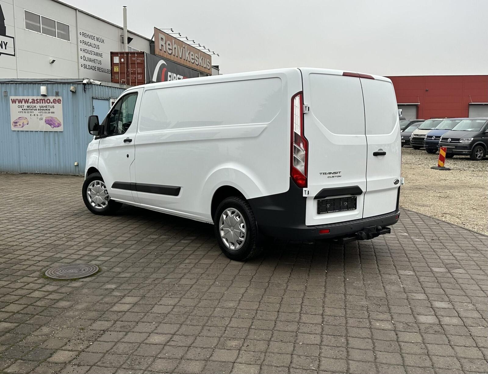 Ford Transit Custom 2015, kuva 2/17