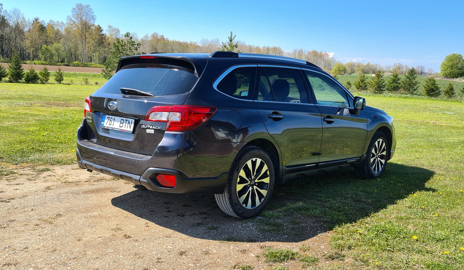 Subaru Outback 2017, photo 4/12