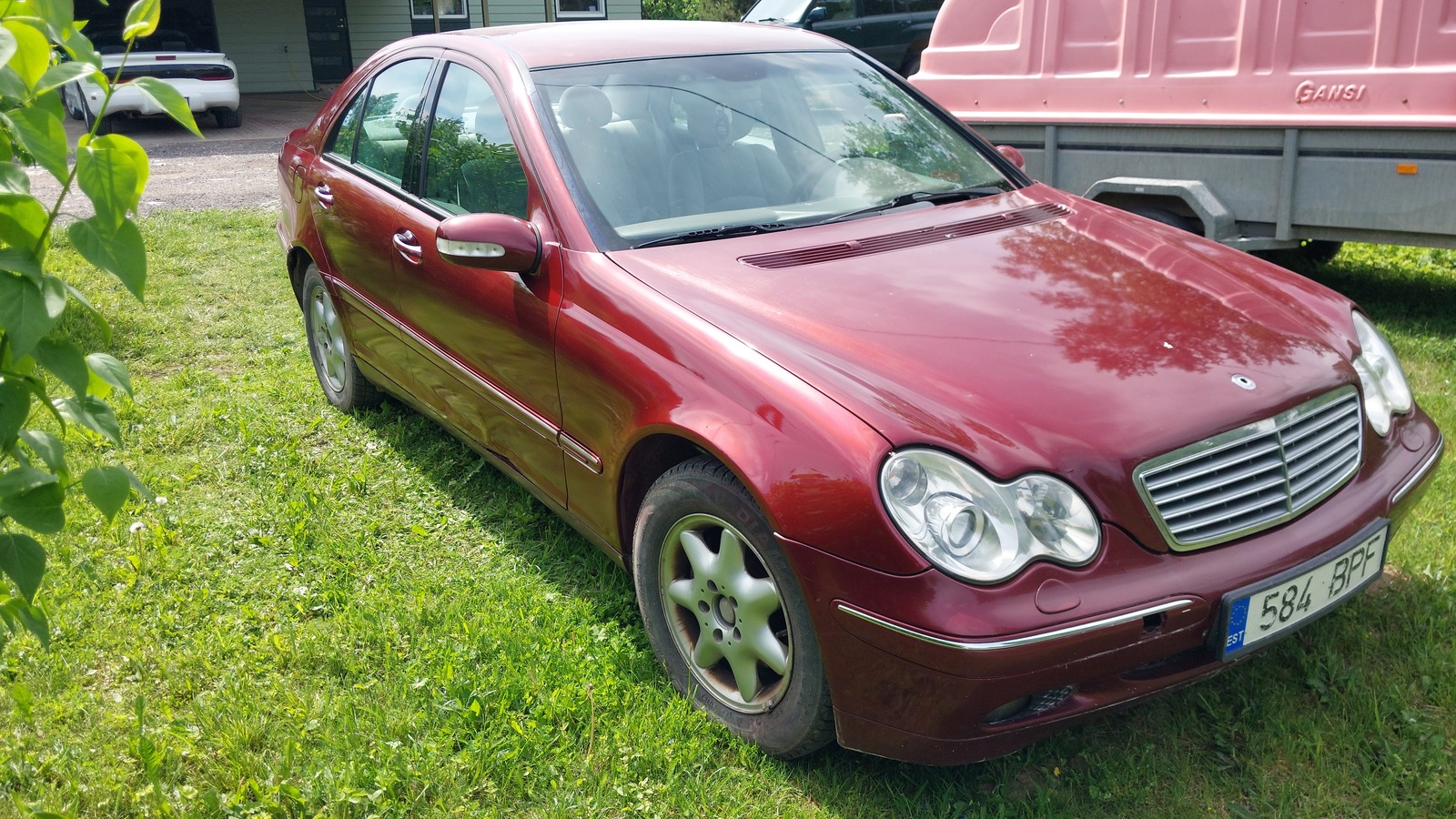 Mercedes-Benz C 200 2001, kuva 2/6