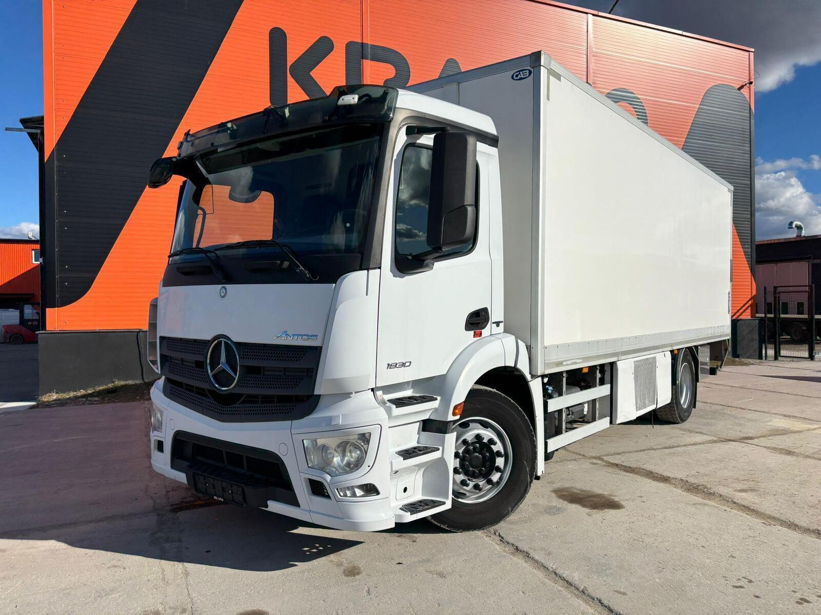 Mercedes-Benz Antos 1830 4x2 2015, kuva 2/26