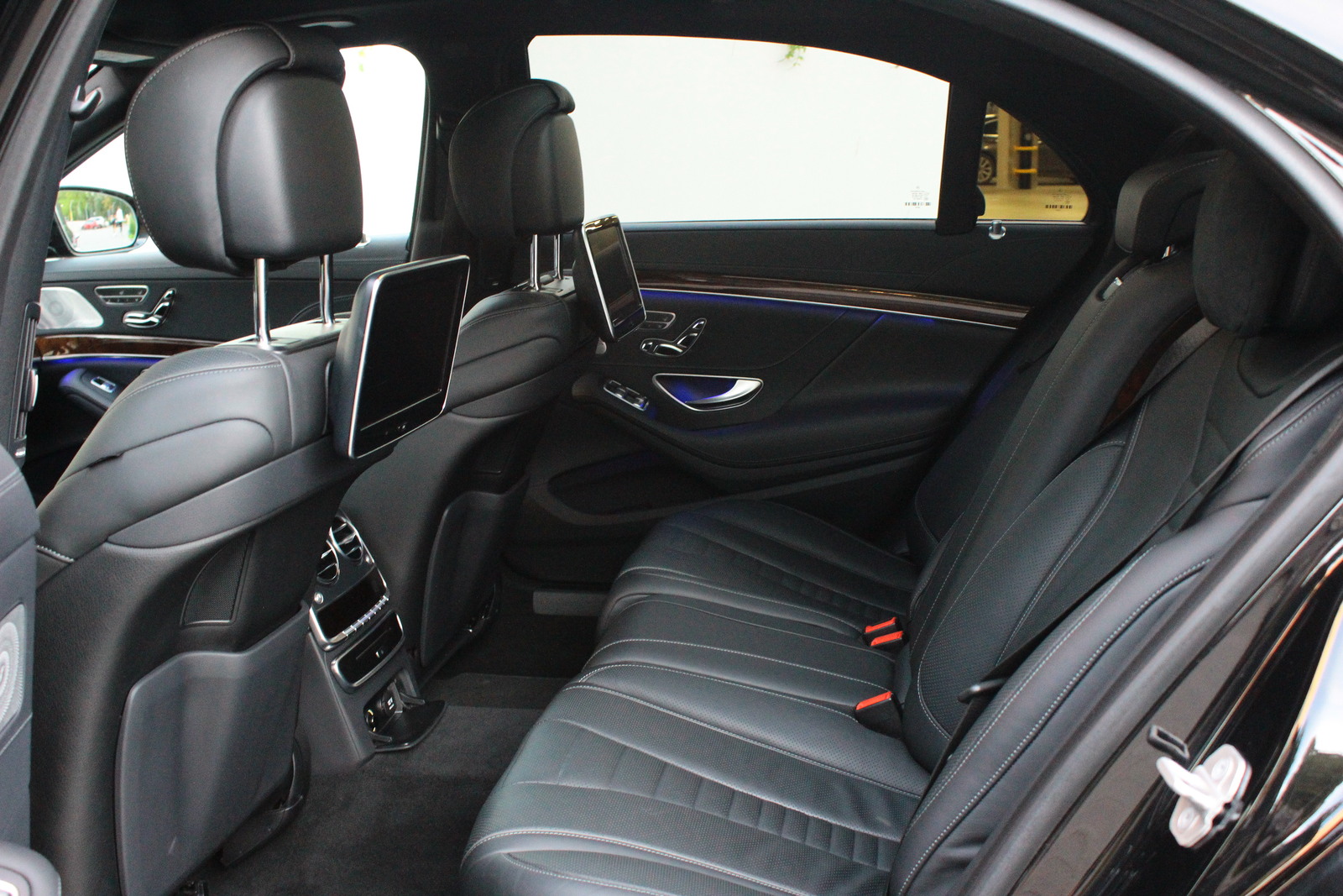 Mercedes-Benz S 350 2017, photo 4/10
